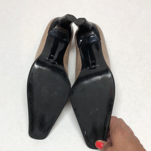 V.O.Z leather high heel pumps beige size 10 medium - Picture 6 of 8